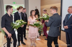 180623 Zeugnis Bg18 268