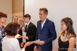 180623 Zeugnis Bg18 110