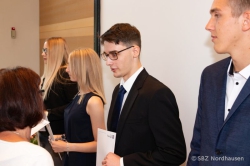 180623 Zeugnis Bg18 109