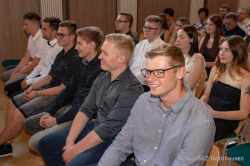 180628 Zeugnis Fo18 022