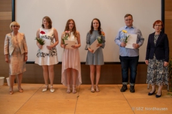 210714 Zeugnis Fo21 240