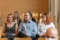 210714 Zeugnis Fo21 008